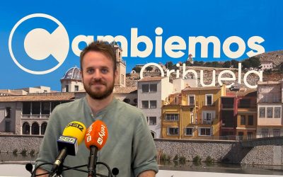 Cambiemos Orihuela exige un plan de baldeo de todas las calles del municipio y una auditoría ante el rápido deterioro de los nuevos contenedores en Orihuela