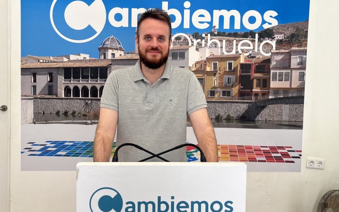 Cambiemos Orihuela vuelve a denunciar que las comisiones de fiestas siguen sin cobrar el 20% de la subvención de 2025 y desconocen cuándo recibirán la de 2026 